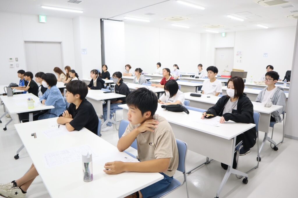 高校受験に関するワークショップの様子です。