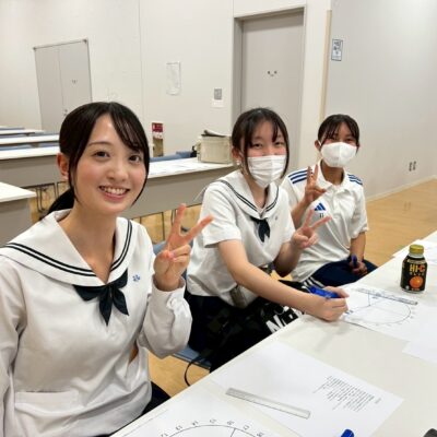 知ってるようで知らないリアルな高校生...