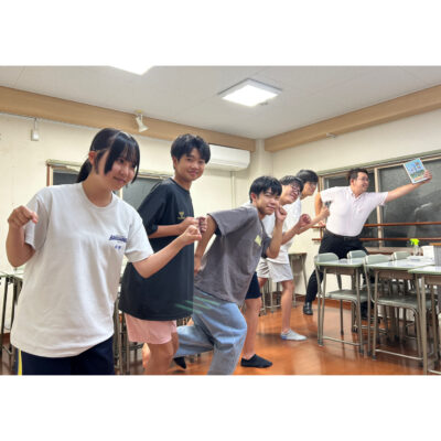 時にはふざける